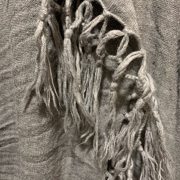 European Cozy Vest - Picture 2 of 2